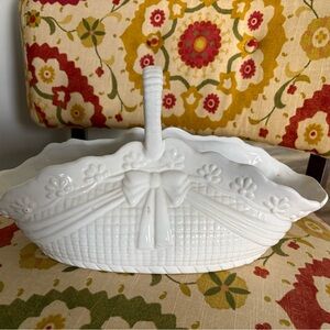 Jay Wilfred White Ceramic Basket with Bow Design